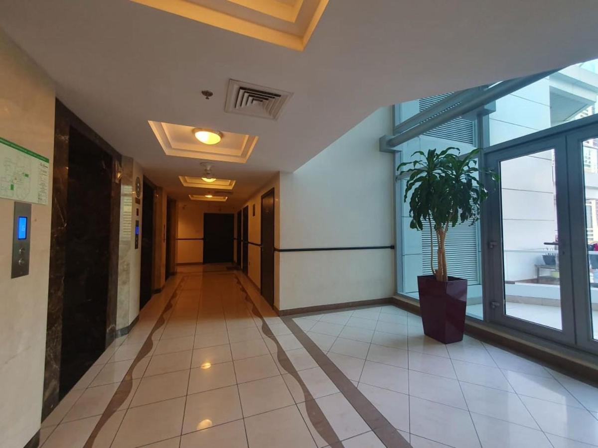 La Riviera Apartment Dubai Bagian luar foto