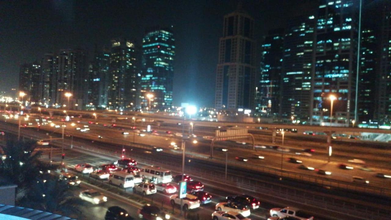La Riviera Apartment Dubai Bagian luar foto