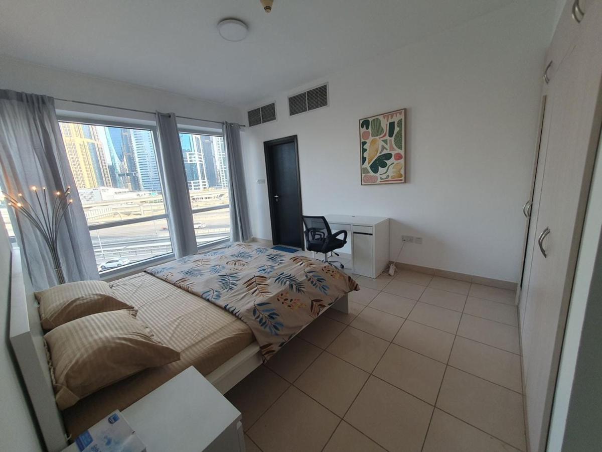 La Riviera Apartment Dubai Bagian luar foto