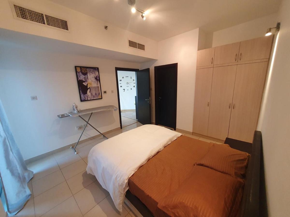 La Riviera Apartment Dubai Bagian luar foto